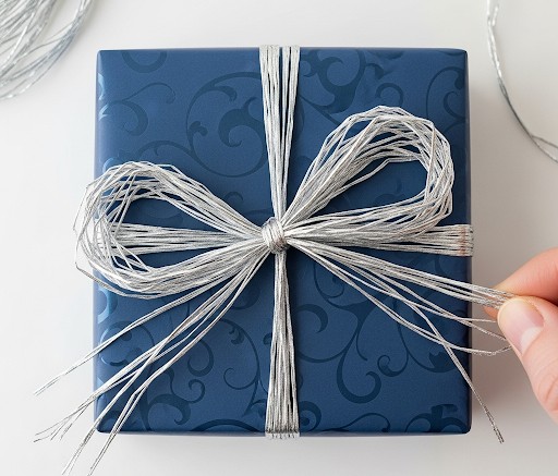 Edelbast 30m an einem Stück, silber