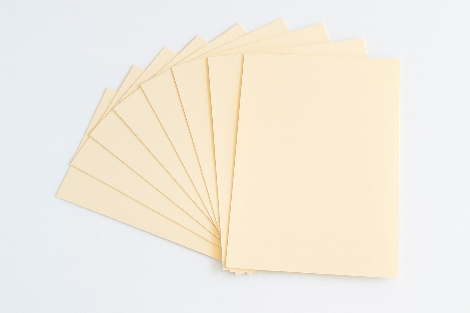 Tonpapier 130g/m², 50x70cm, 25 Bogen beige
